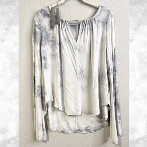 American Eagle Soft & Sexy Flare Sleeve Shirt